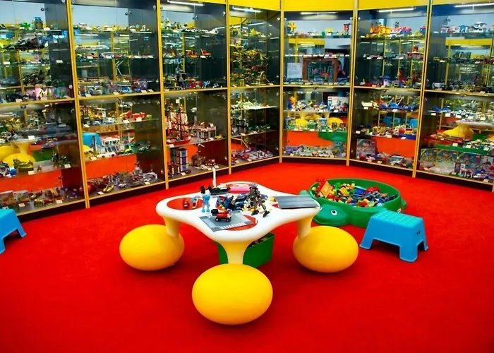 Hotel Museum Of Bricks